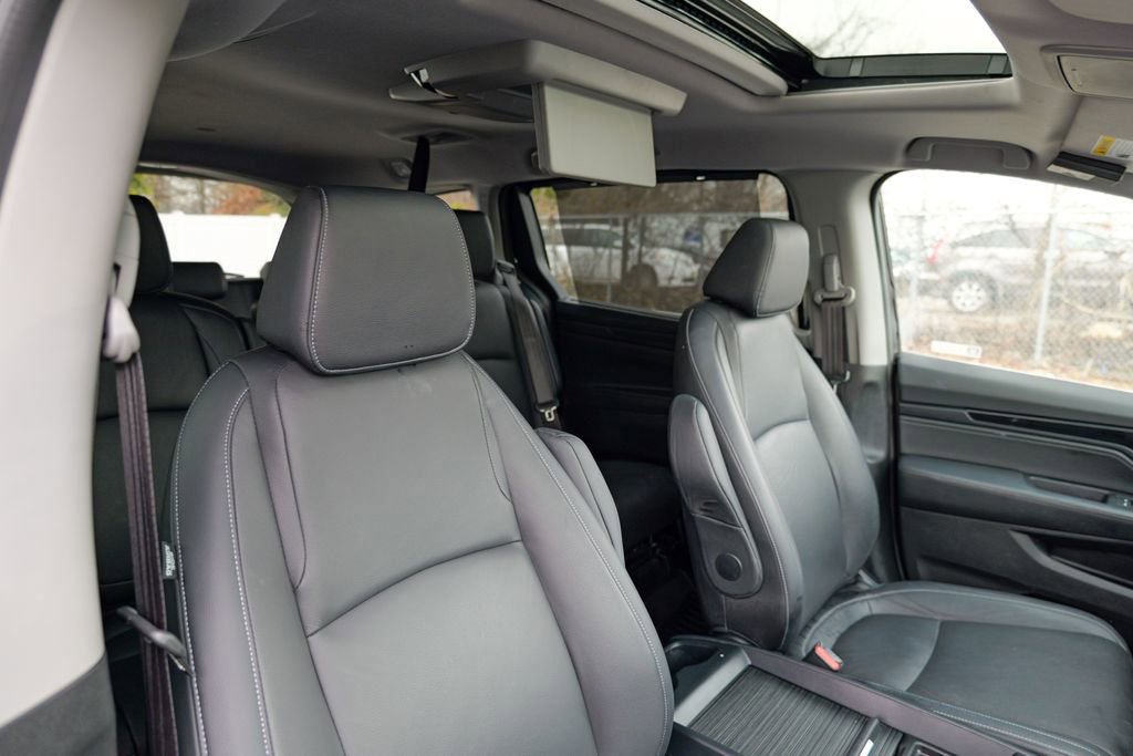 Used 2023 Honda Odyssey Touring image 39