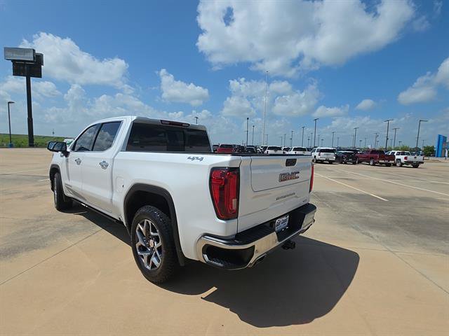 Used 2022 GMC Sierra 1500 SLT AWD/4WD image 7
