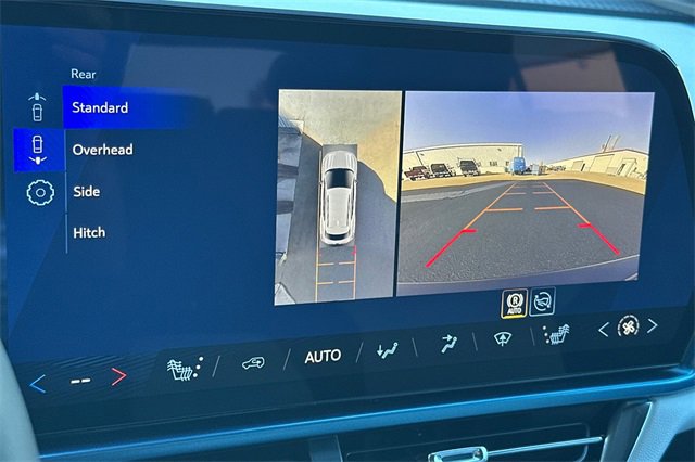 New 2026 Chevrolet Equinox EV LT image 26