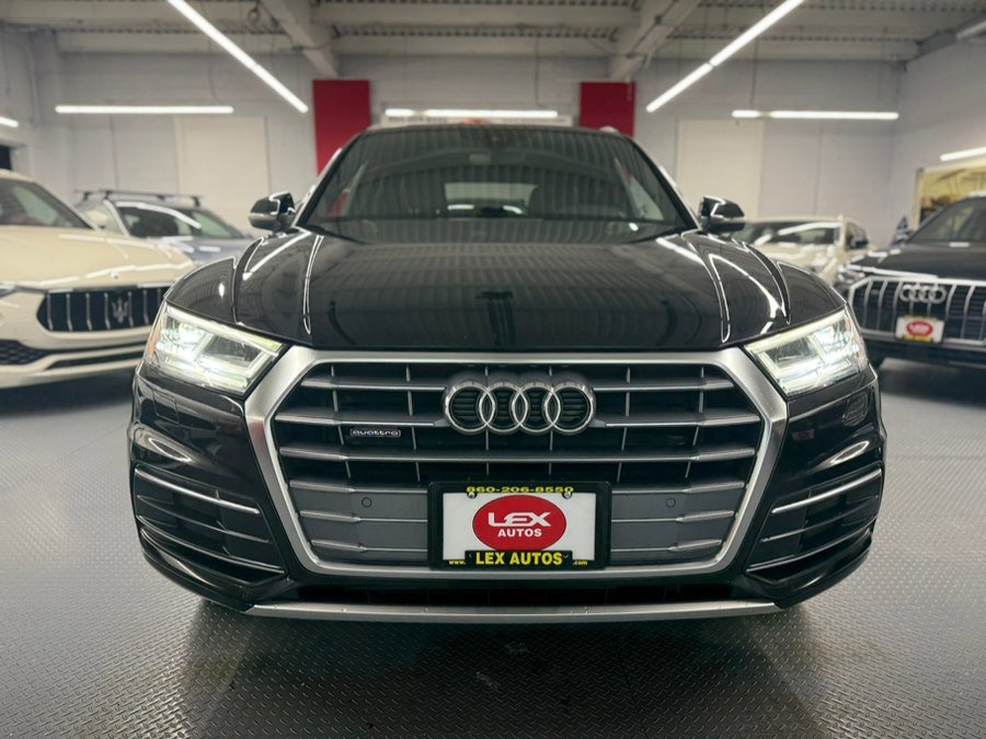 Used 2019 Audi Q5 2.0T Premium Plus w/ Premium Plus Package AWD/4WD image 3