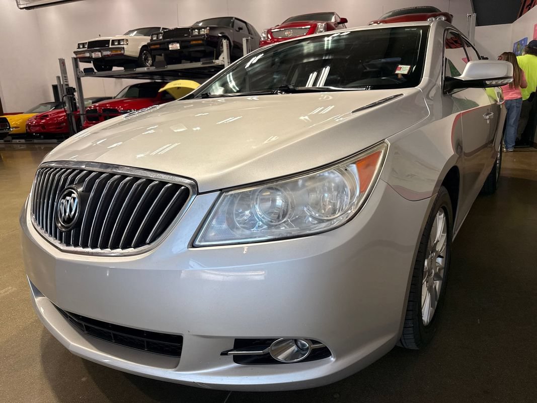 Used 2013 Buick LaCrosse Leather FWD image 71