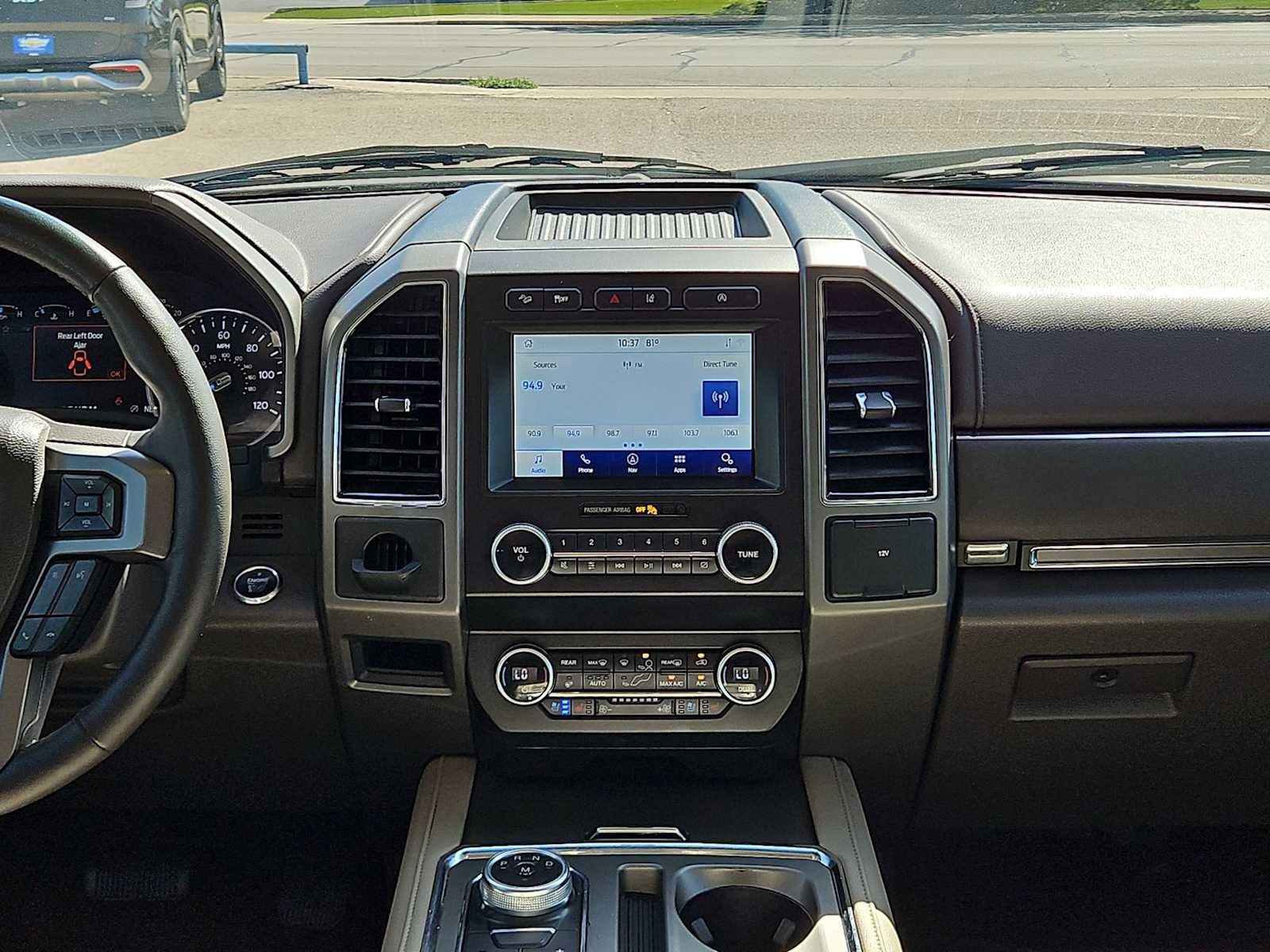 Used 2021 Ford Expedition XLT AWD/4WD image 14