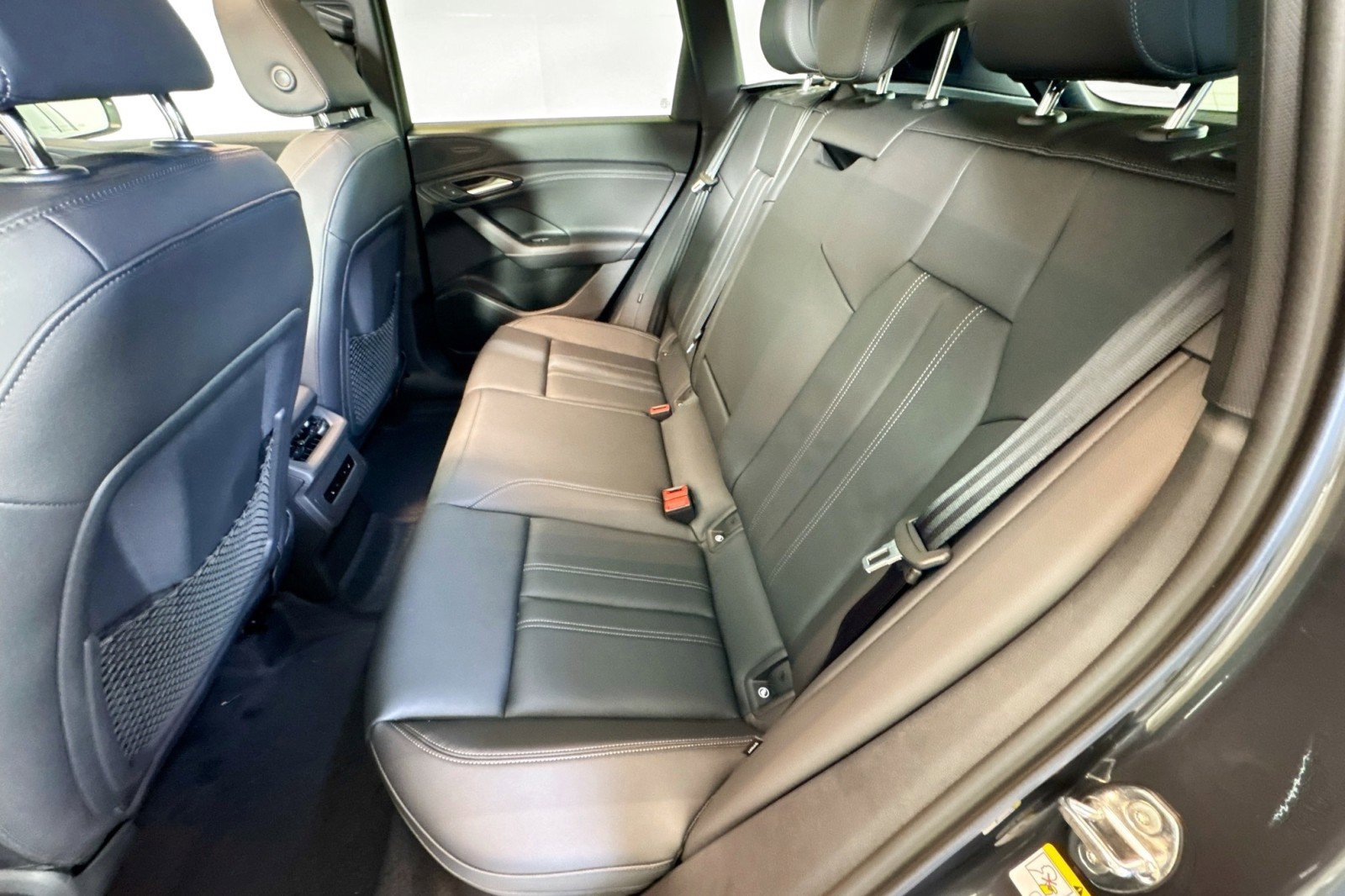 New 2027 Audi Q6 e-tron Premium image 23