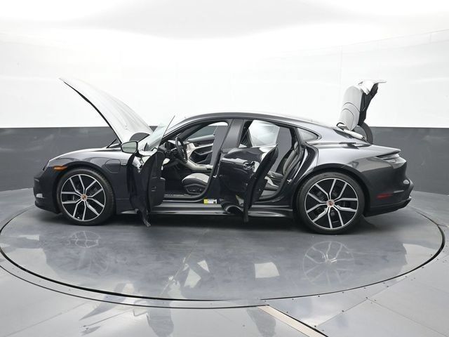 New 2026 Porsche Taycan AWD/4WD image 30