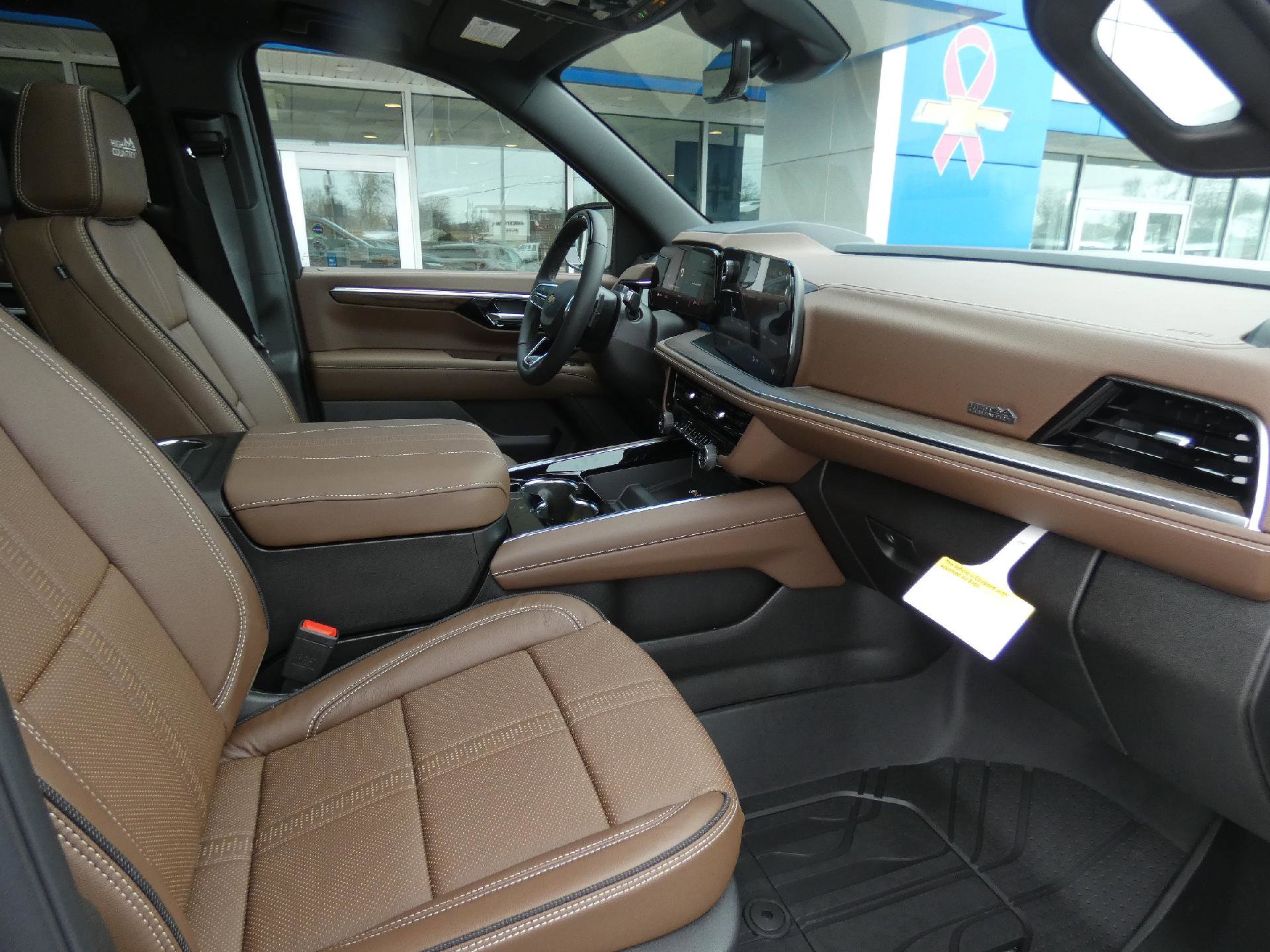 New 2026 Chevrolet Suburban High Country image 19