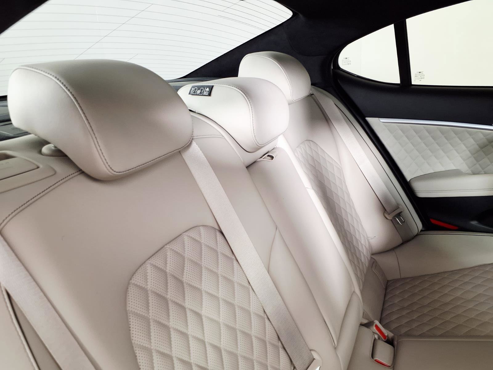 Certified 2023 Genesis G70 3.3T w/ Sport Prestige Package image 12