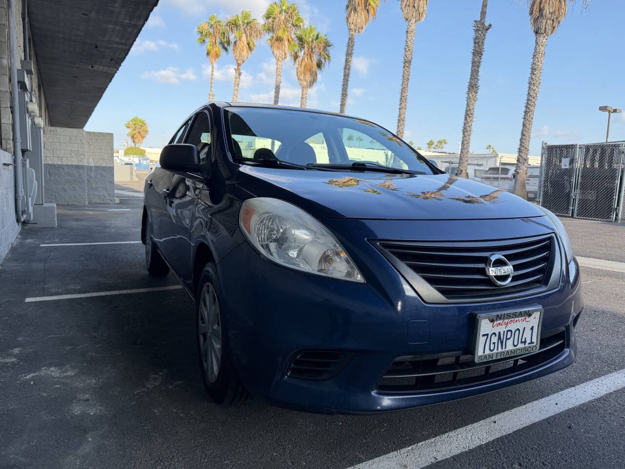 Used 2012 Nissan Versa S FWD image 2