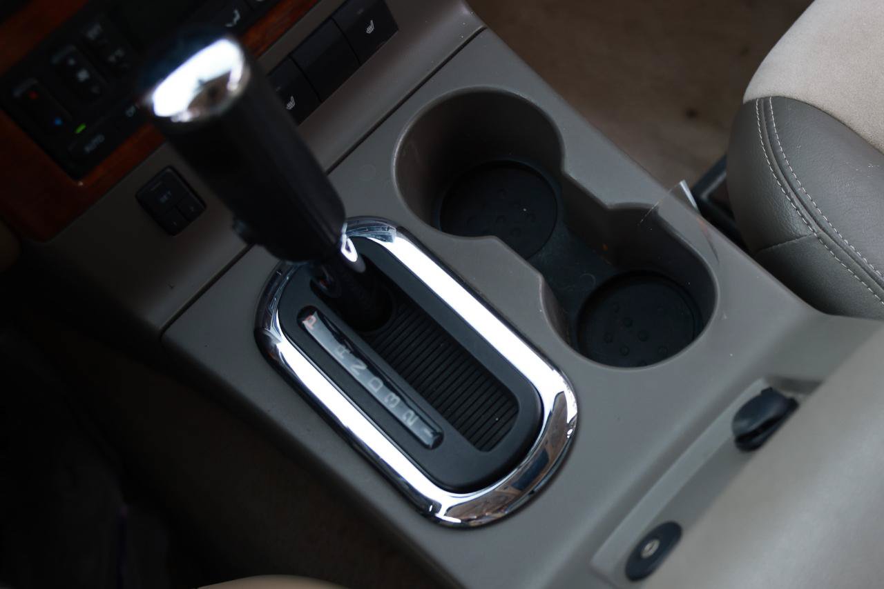 Used 2007 Ford Explorer Eddie Bauer RWD image 37