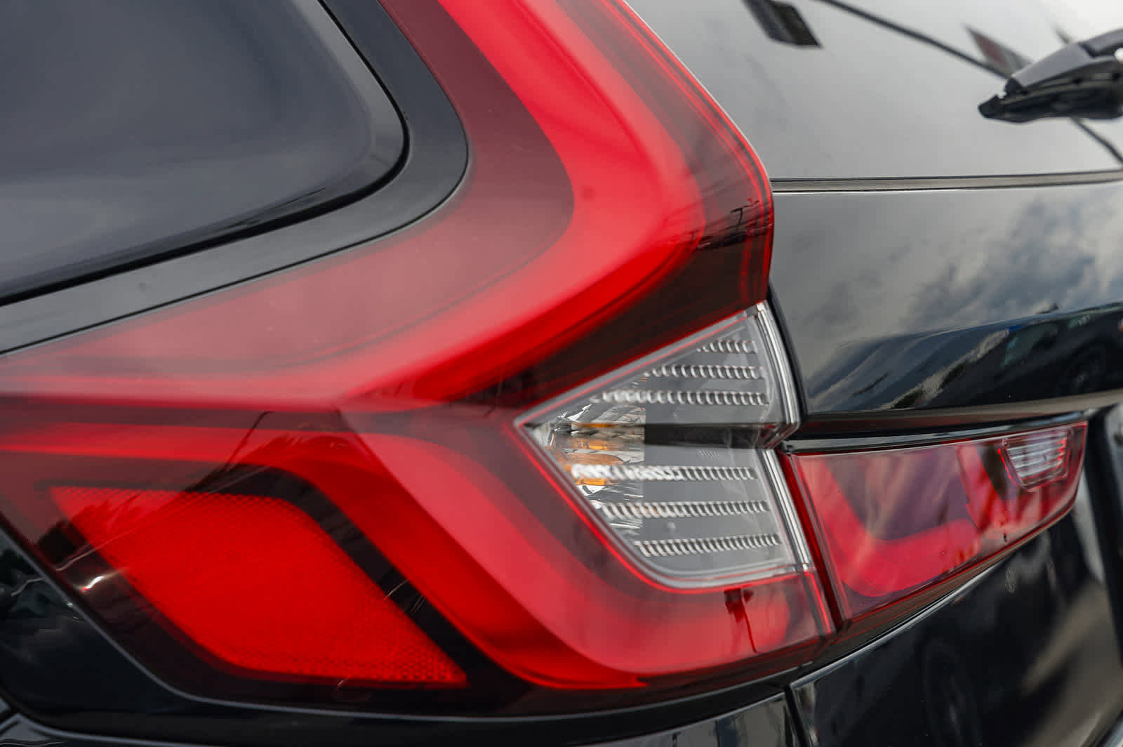Certified 2025 Honda CR-V Sport-L image 7
