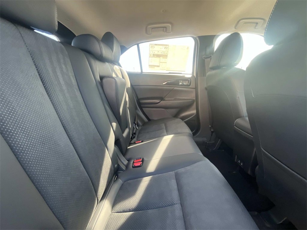 New 2026 Mitsubishi Eclipse Cross SE image 16