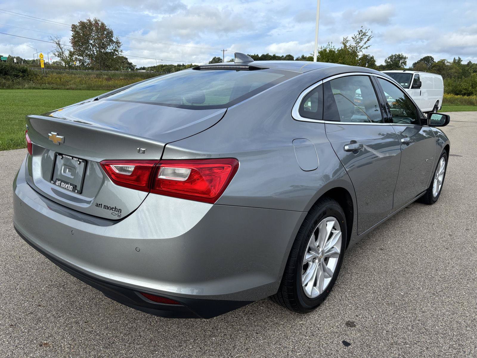 Used 2024 Chevrolet Malibu LT FWD image 5