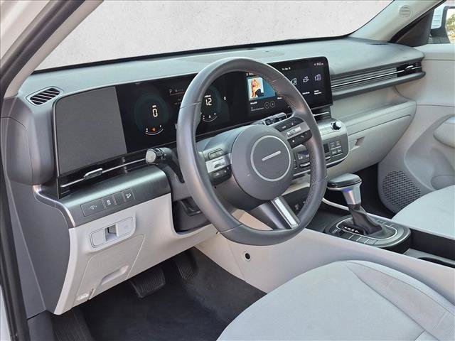 Used 2025 Hyundai Kona SEL FWD image 10