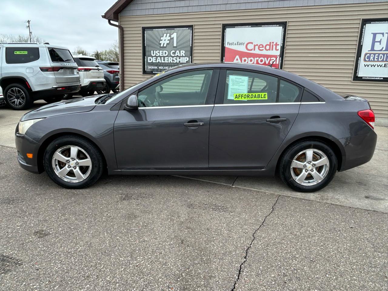 Used 2011 Chevrolet Cruze LT FWD image 8