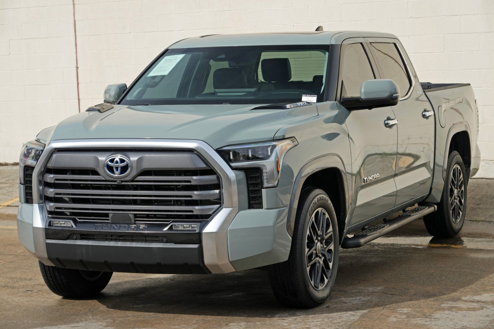 Used 2024 Toyota Tundra Limited AWD/4WD image 51