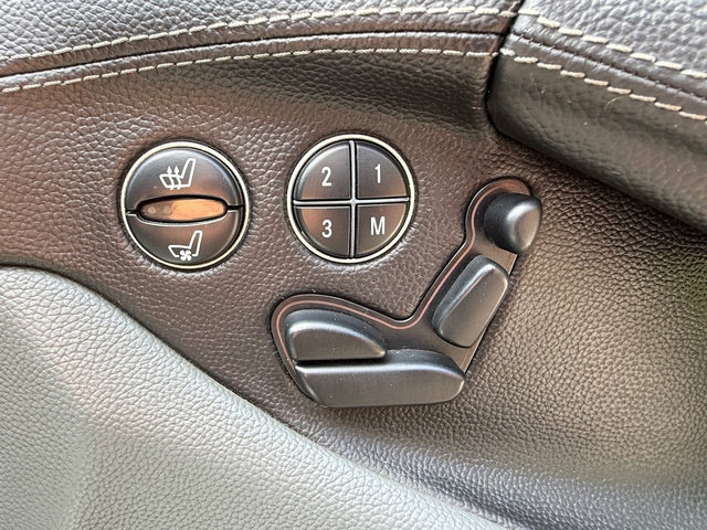 Used 2005 Mercedes-Benz SL 55 AMG image 16