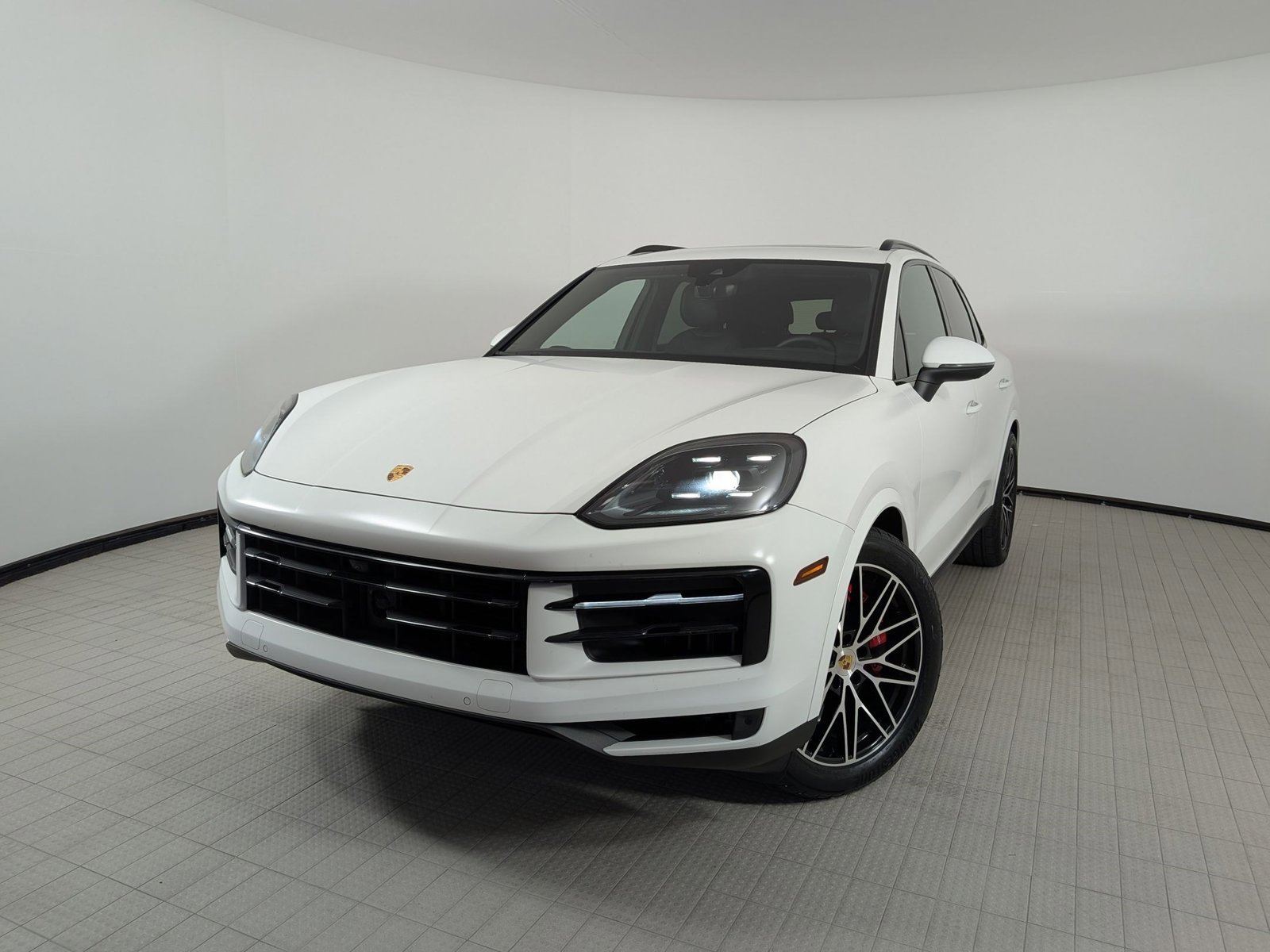 Certified 2024 Porsche Cayenne S AWD/4WD video 1