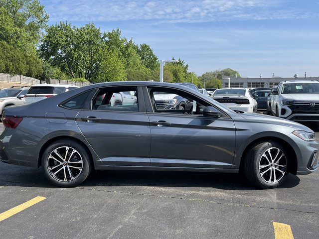 New 2026 Volkswagen Jetta Sport FWD image 4