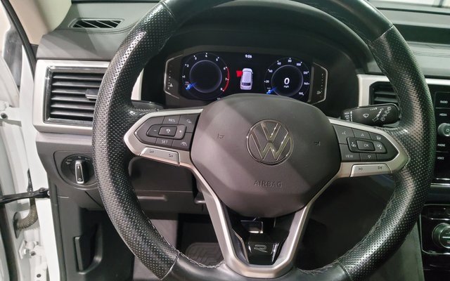 Used 2022 Volkswagen Atlas SEL R-Line image 29