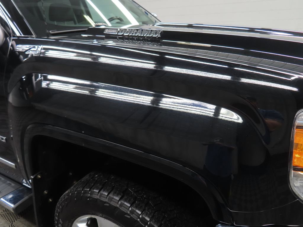 Used 2019 GMC Sierra 2500 SLT image 30