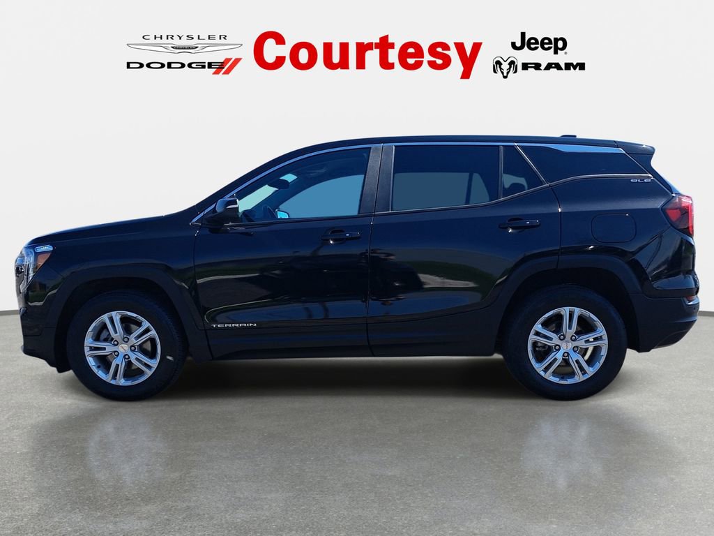 Used 2023 GMC Terrain SLE AWD/4WD image 8