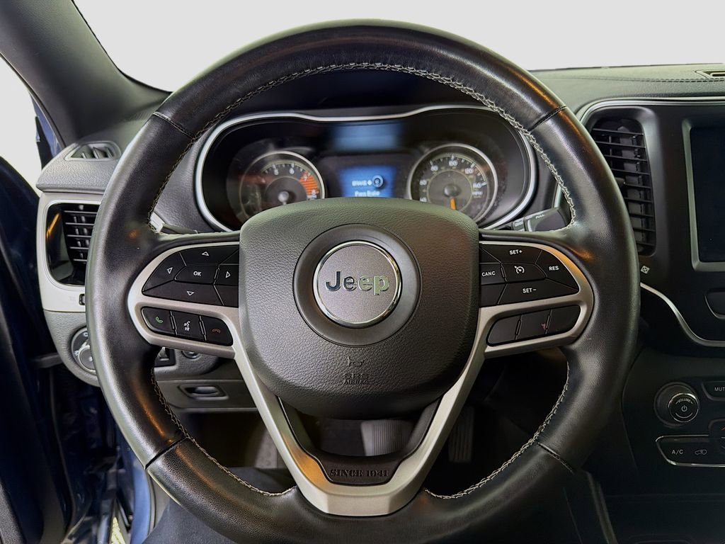 Used 2021 Jeep Cherokee Latitude Lux 80th Anniv w/ Quick Order Package 26U 80TH FWD image 14