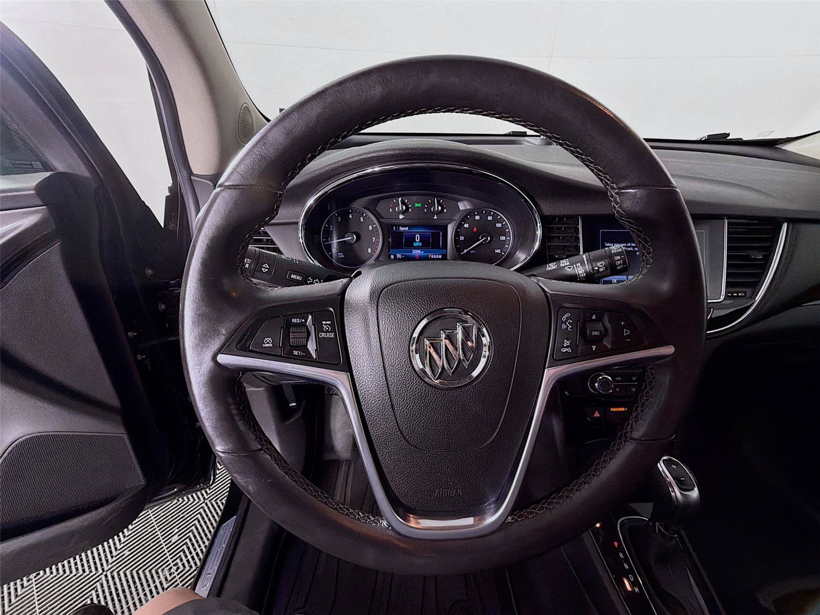 Used 2020 Buick Encore Preferred AWD/4WD image 3