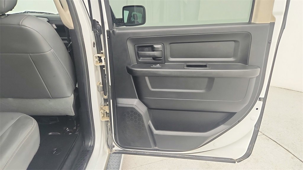 Used 2016 RAM 1500 Tradesman image 31