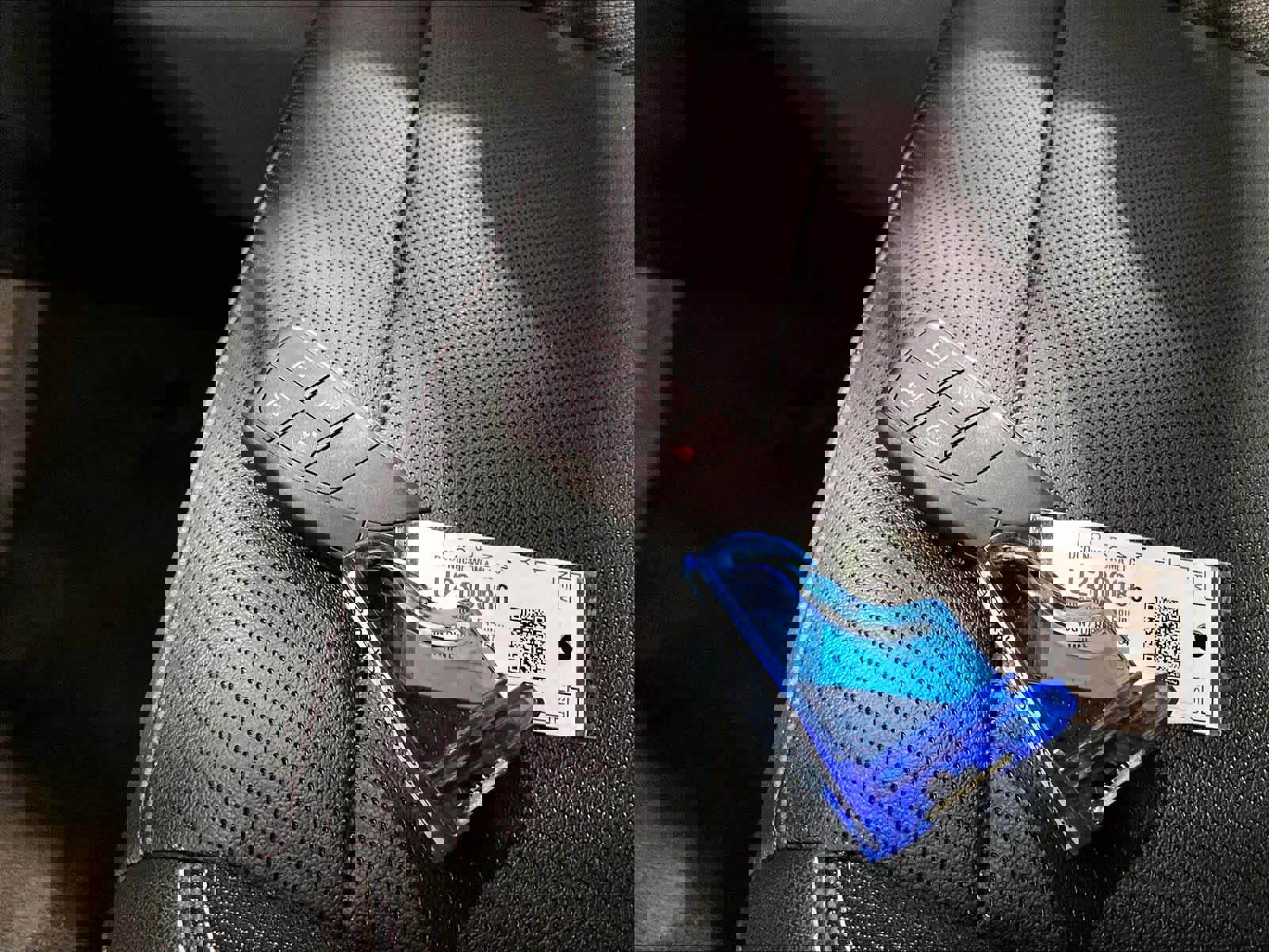 Used 2025 Chevrolet Equinox EV LT w/ Convenience Package image 25