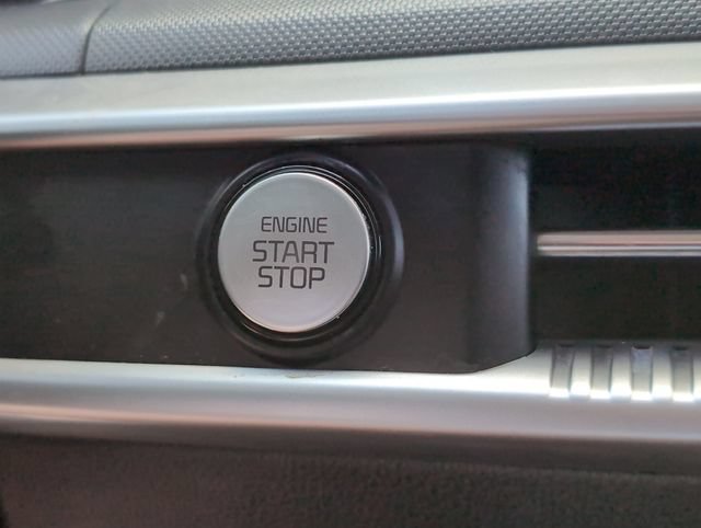 Used 2022 Kia K5 LXS FWD image 21