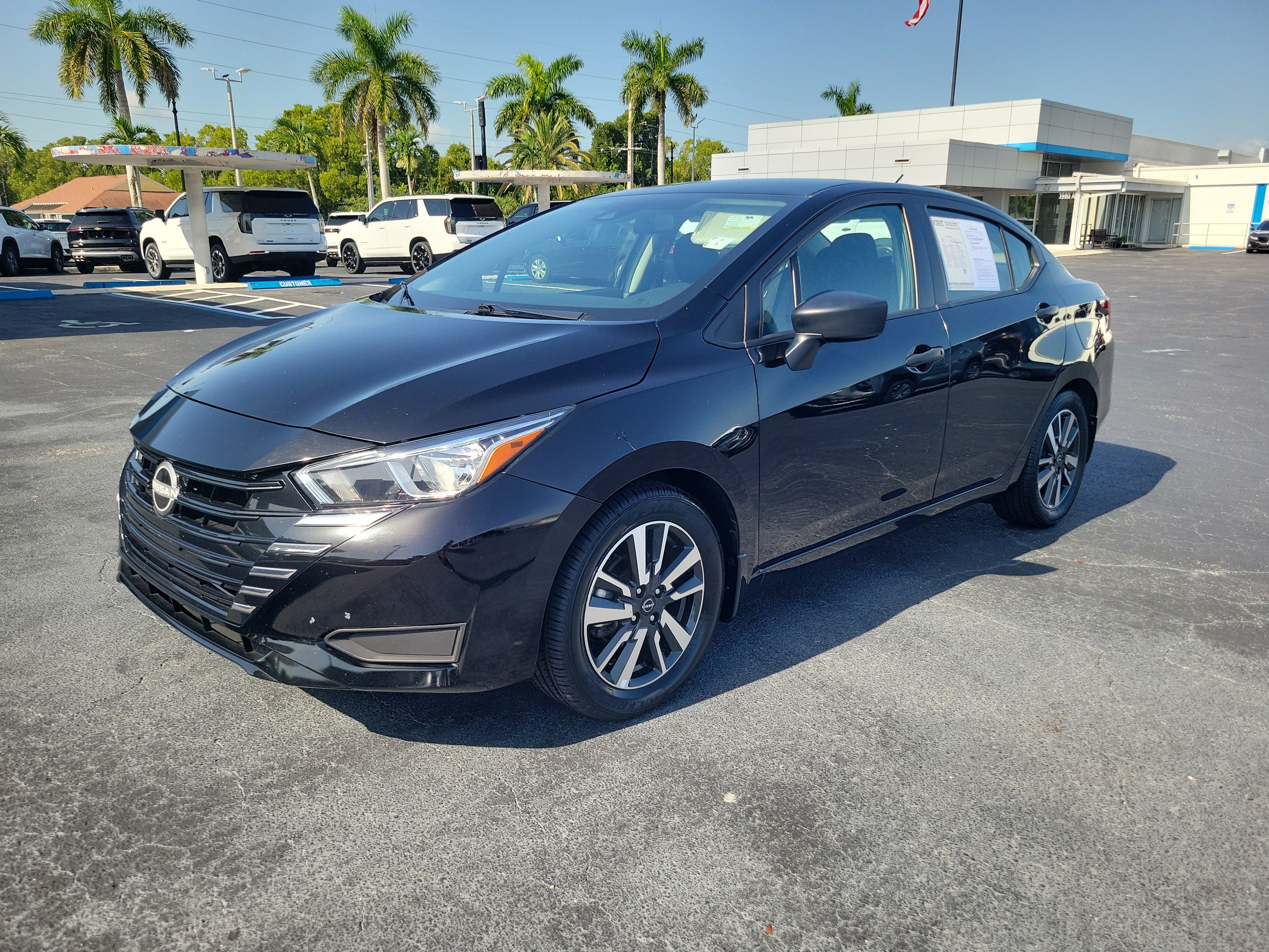 Used 2024 Nissan Versa S w/ S Plus Package FWD image 2