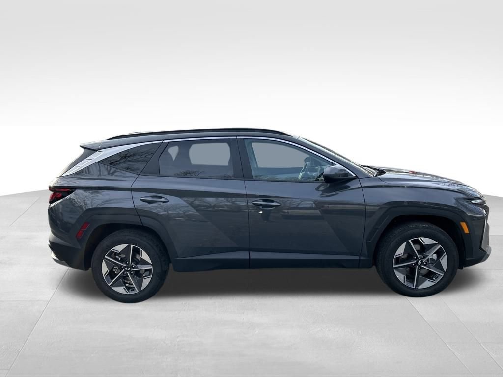 Used 2026 Hyundai Tucson SEL image 6
