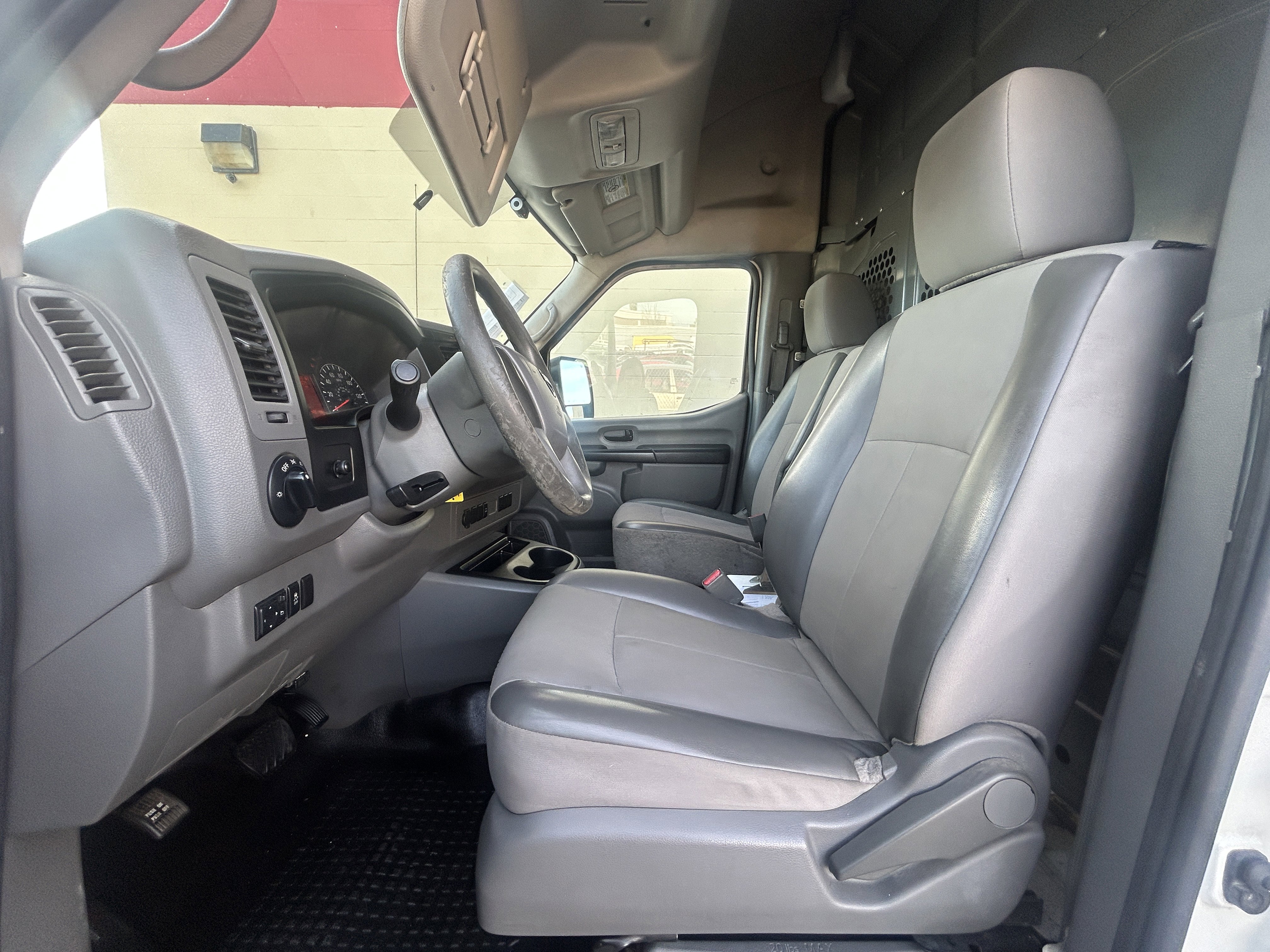 Used 2016 Nissan NV 3500 S w/ Power Package image 16