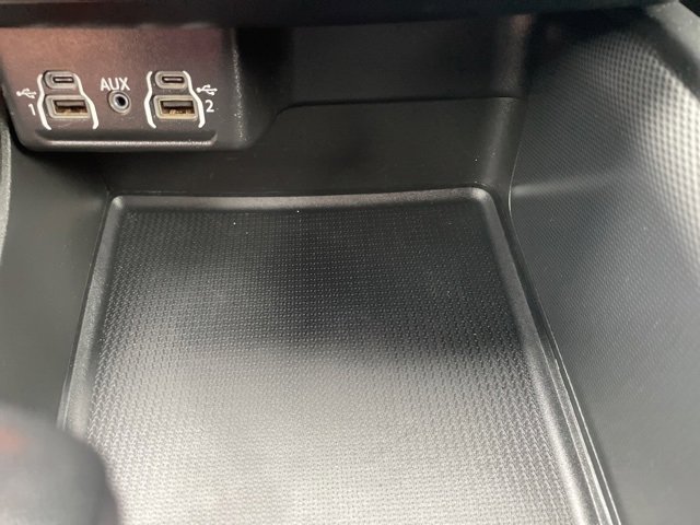 Used 2022 Dodge Durango GT image 28