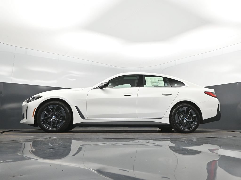 New 2026 BMW i4 eDrive40 w/ Premium Package RWD image 39