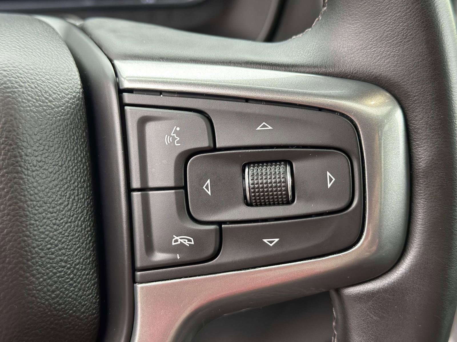 Used 2023 Chevrolet Tahoe Z71 image 15