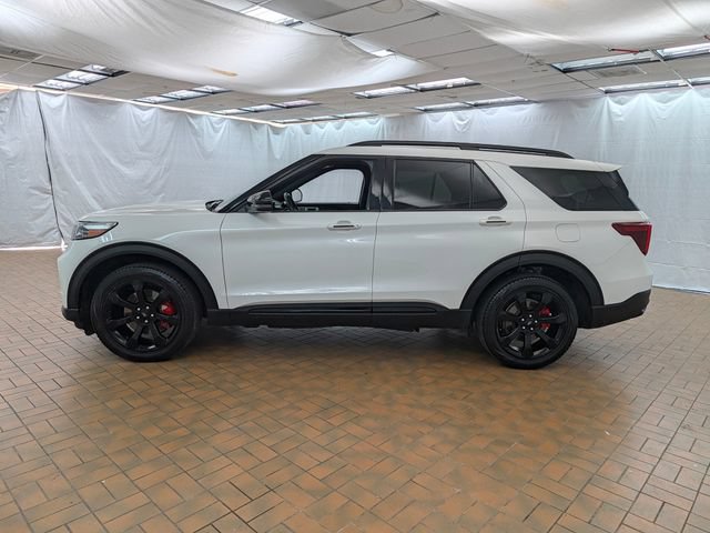 Certified 2023 Ford Explorer ST w/ Equipment Group 401A AWD/4WD image 3