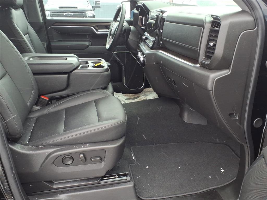 Certified 2025 GMC Sierra 1500 SLT image 22