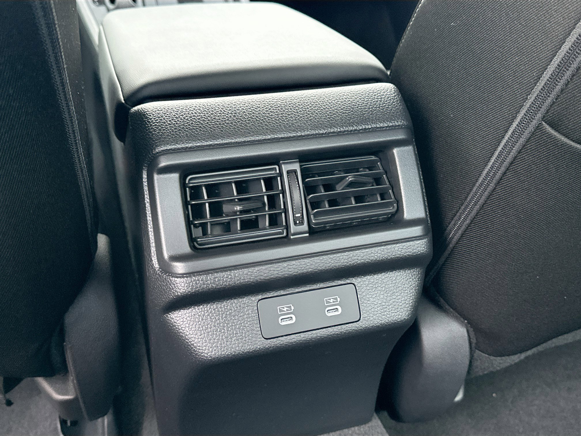 New 2025 Honda Accord SE image 18