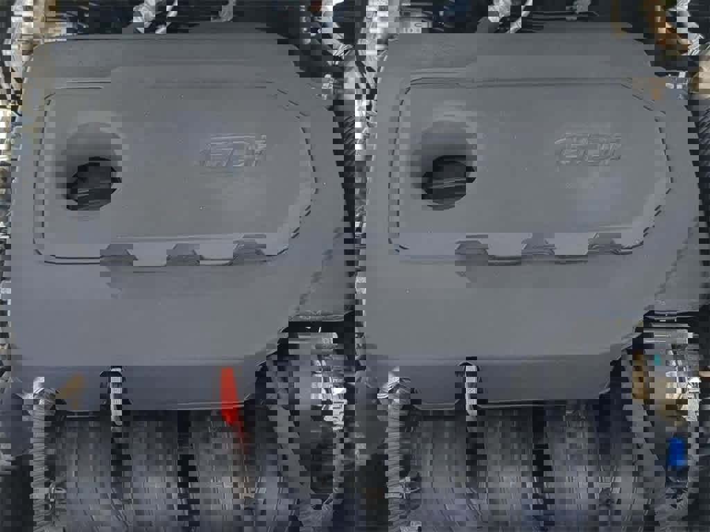 Used 2019 Hyundai Santa Fe Limited image 14