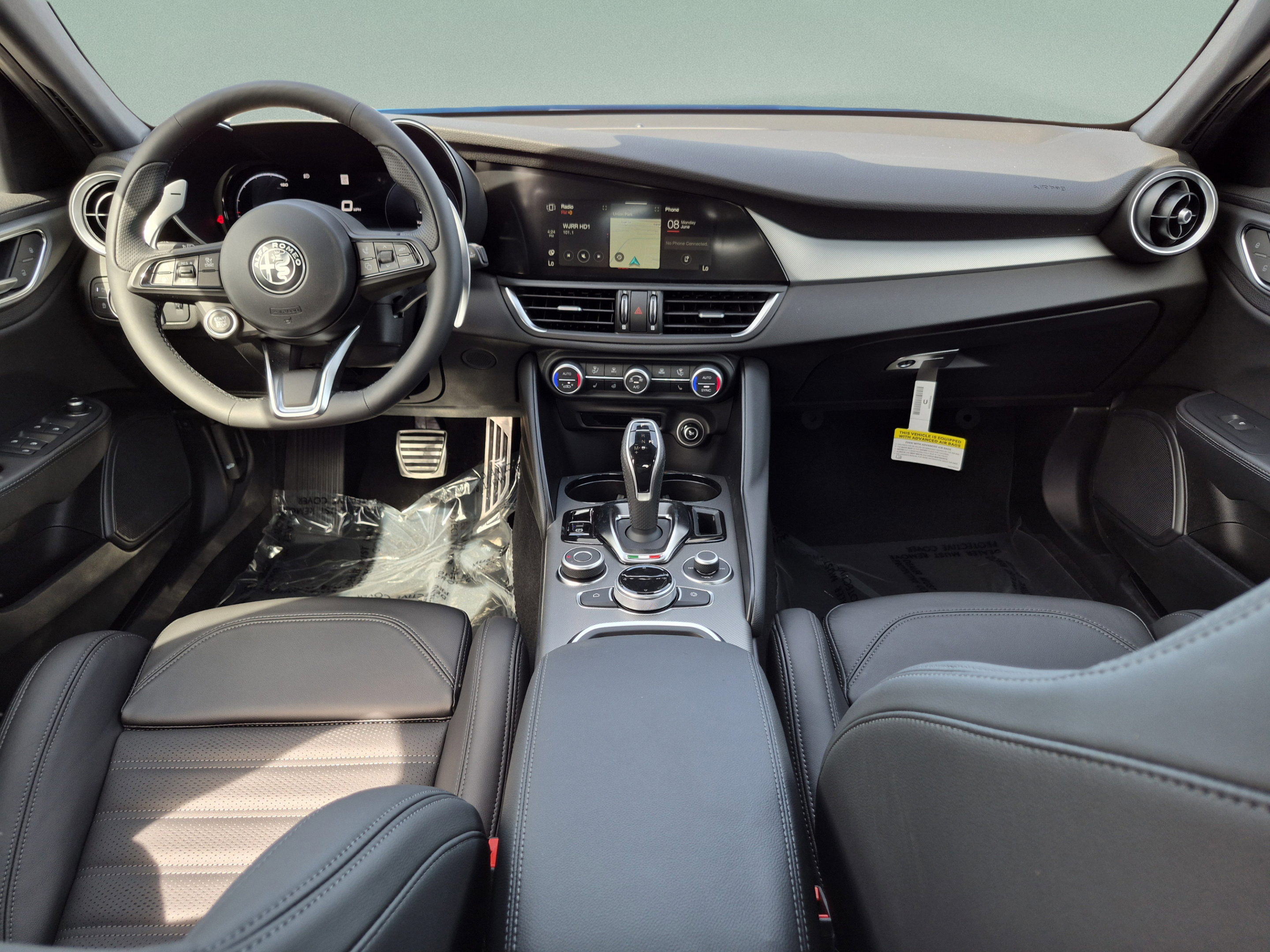 New 2026 Alfa Romeo Giulia w/ Driving Assist Package RWD image 22