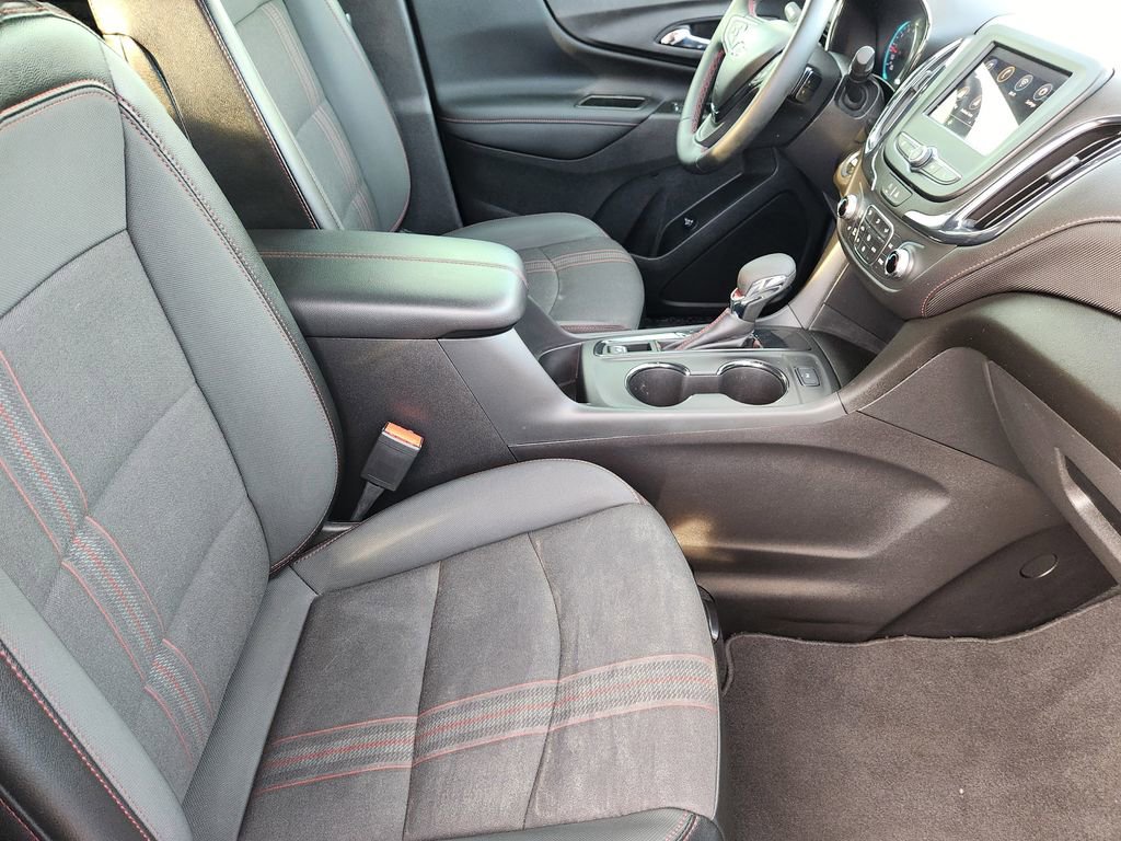 Used 2024 Chevrolet Equinox RS image 15