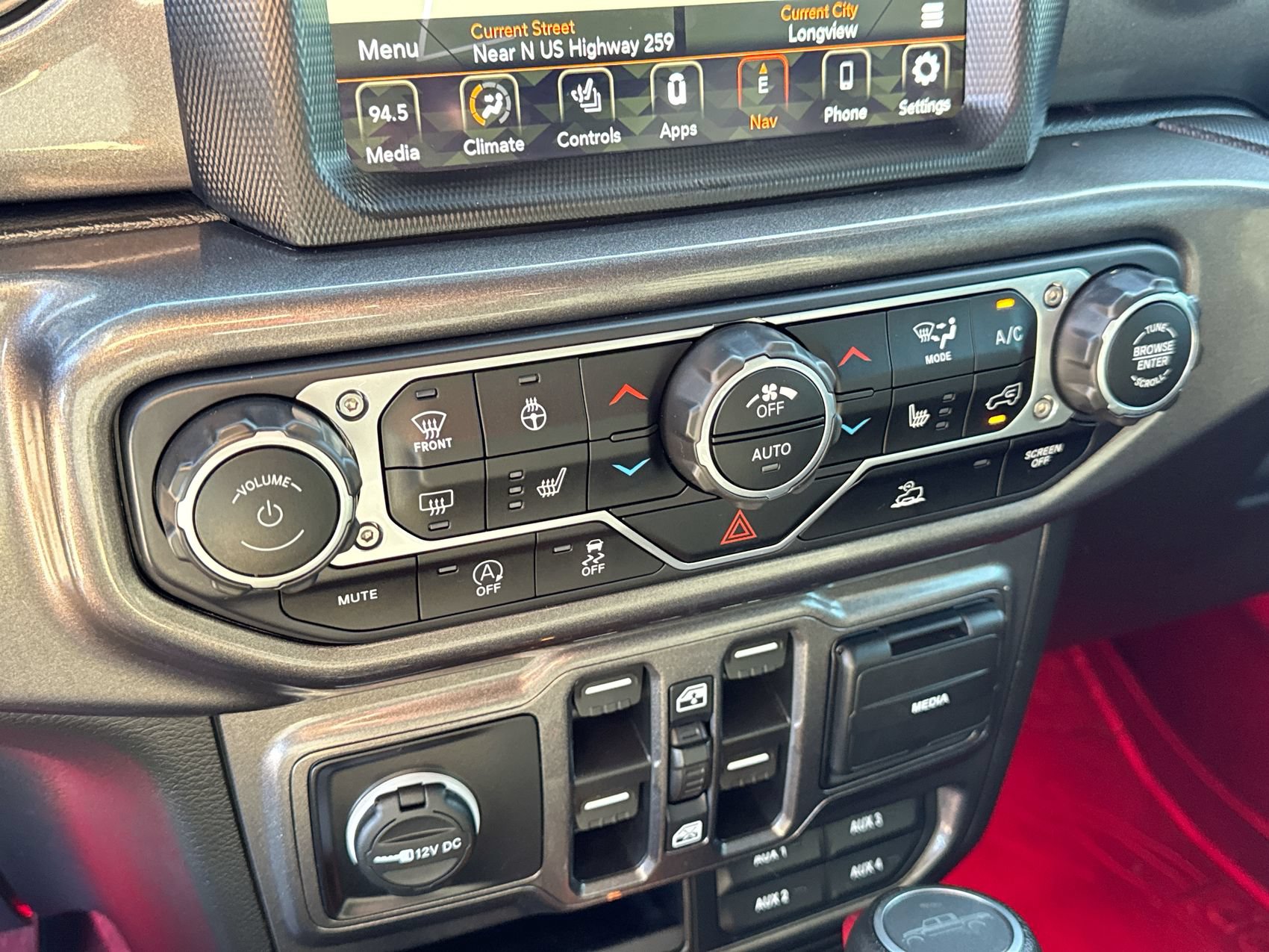 Used 2023 Jeep Gladiator Sport AWD/4WD image 19