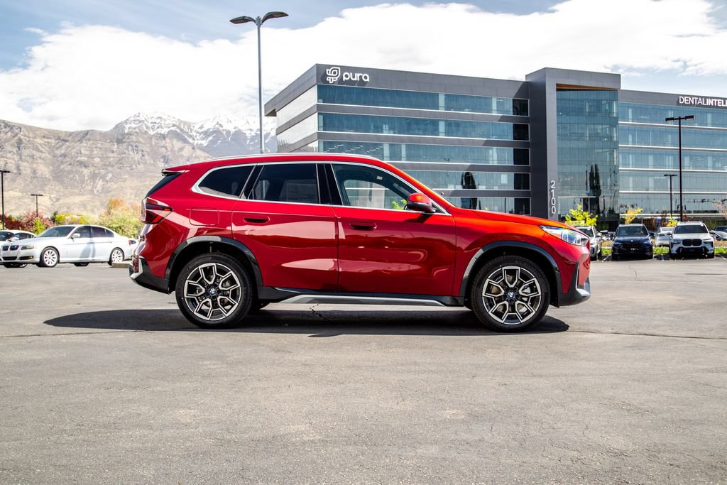 New 2026 BMW X1 xDrive28i w/ Technology Package AWD/4WD image 6