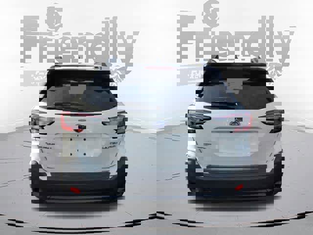 Used 2023 Subaru Outback Premium image 4