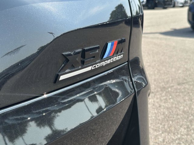 Used 2025 BMW X5 M Competition w/ Executive Package AWD/4WD image 15