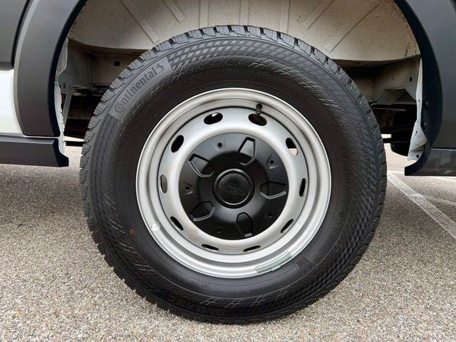 Used 2025 Ford Transit 250 148 High Roof Extended w/ Load Area Protection Package RWD image 23