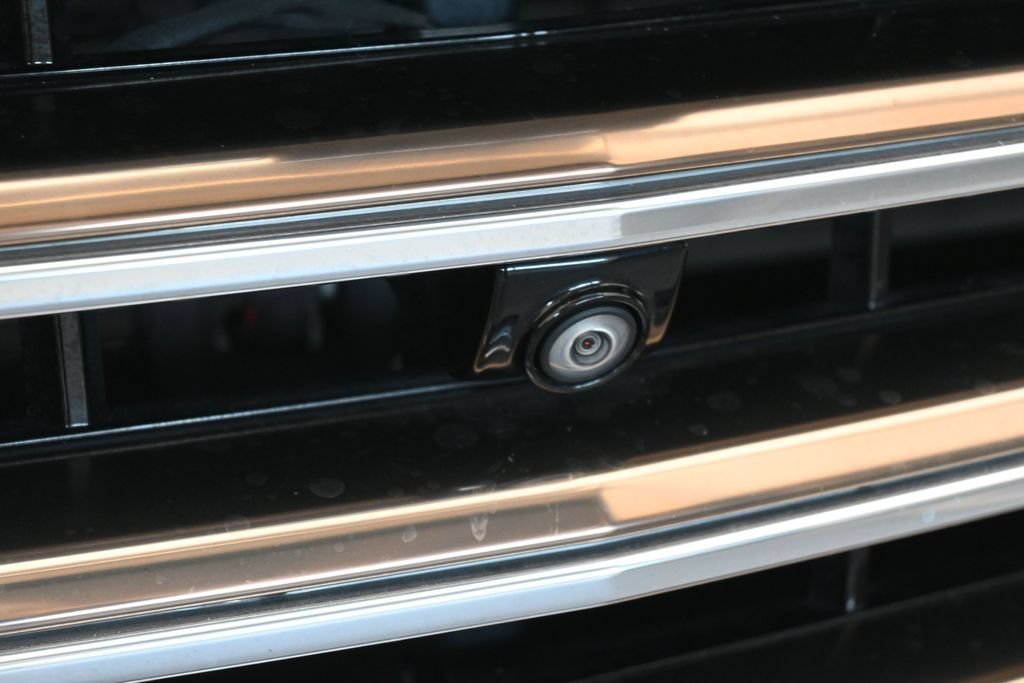 Used 2023 Chevrolet Tahoe High Country RWD image 56