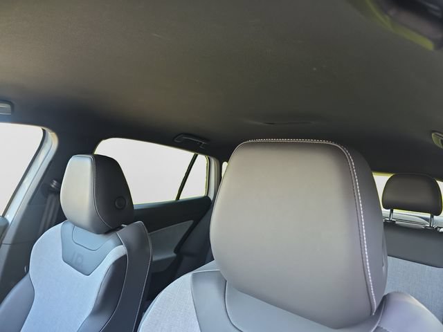 Used 2023 Volkswagen ID.4 Pro RWD image 12