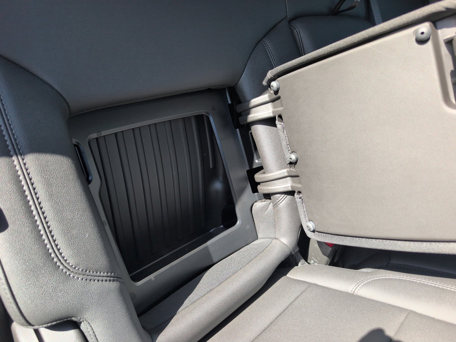 Used 2025 GMC Sierra 1500 Elevation w/ Elevation Premium Package image 14