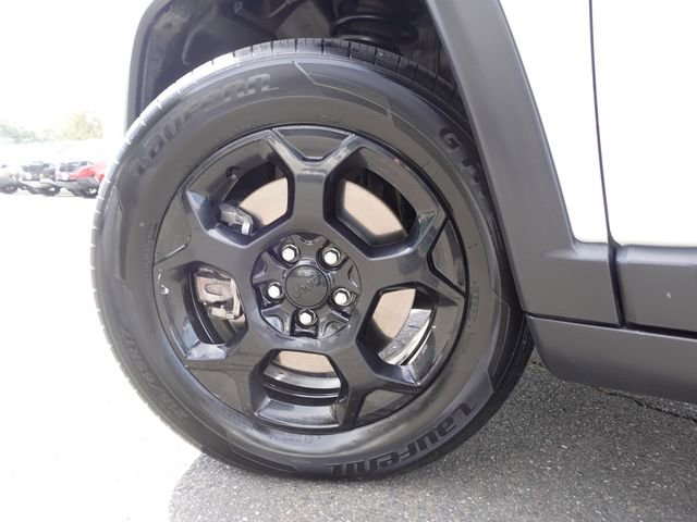 Used 2024 Jeep Compass Trailhawk AWD/4WD image 10